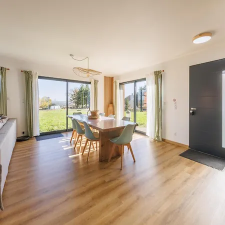 Les 4 Saisons Des Violonges - Vue Montagne Holiday home *