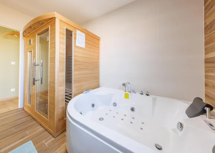 Les 4 Saisons Des Violonges - Vue Montagne Neussargues en Pinatelle